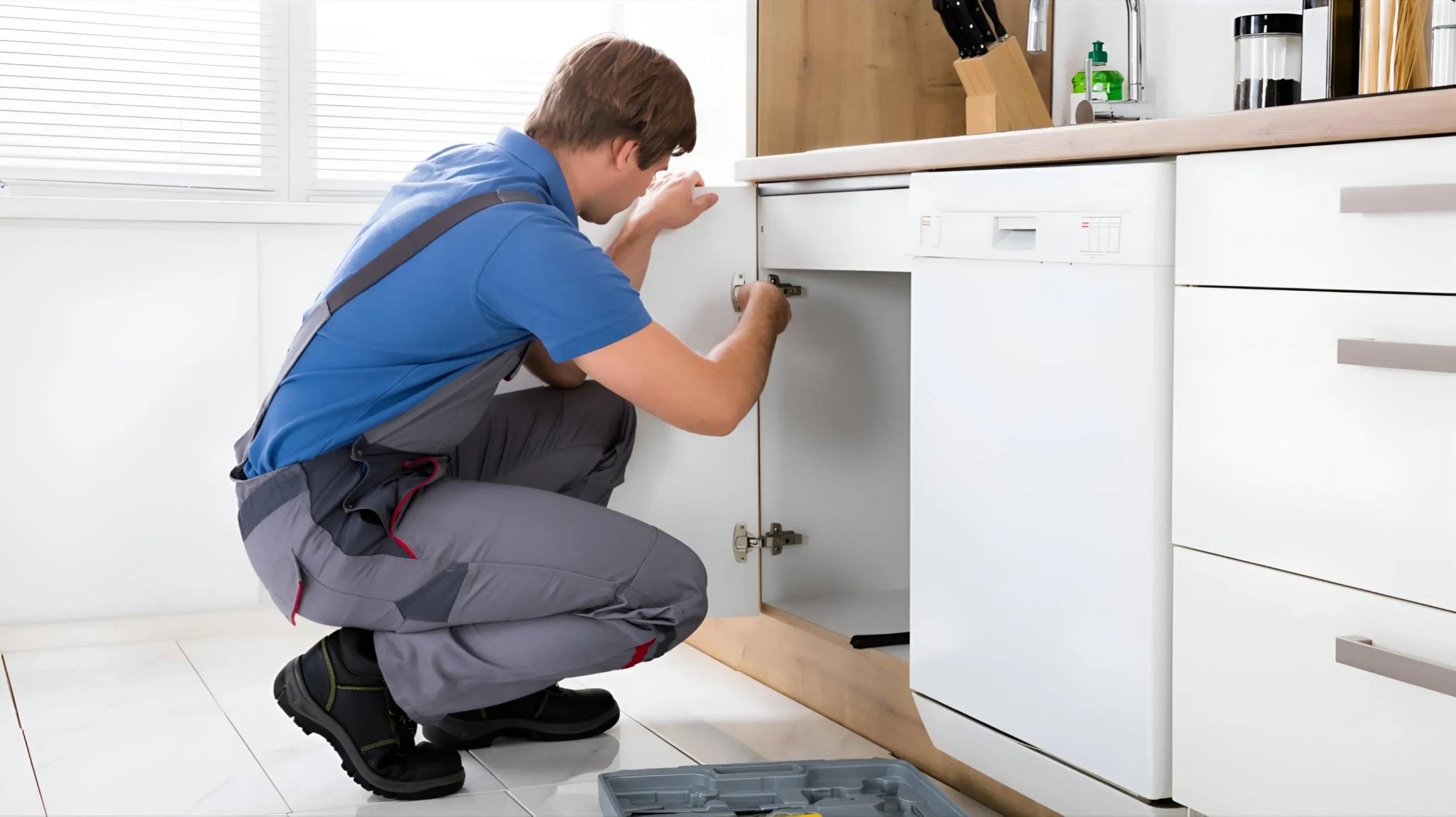 Cabinet & Drawer Repairs
